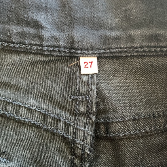 Levi Strauss Black Denim Shorts - Picture 3 of 5